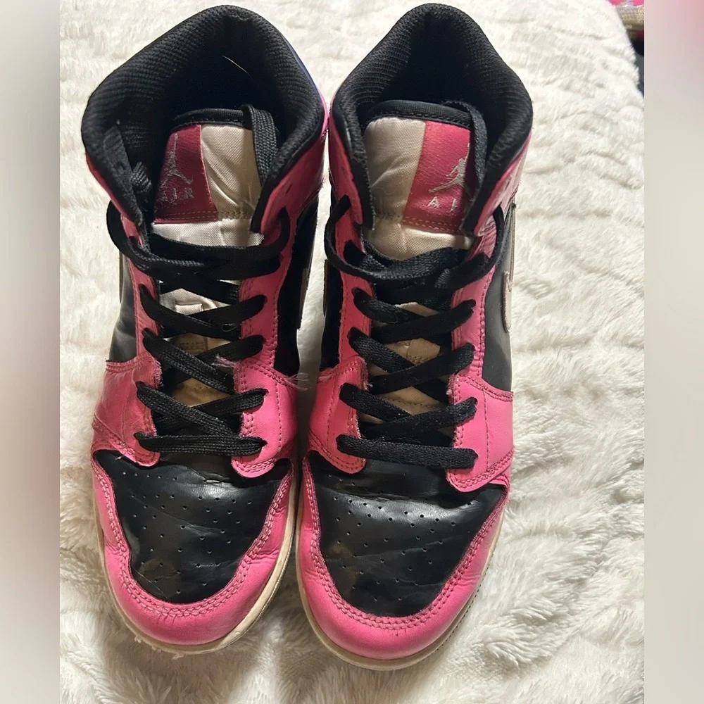 Nike Air Jordan 1 Mid GS 